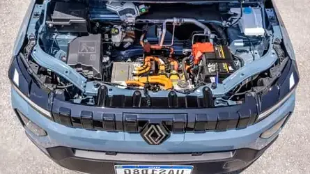 Kwid E-Tech 2026 vs BYD Dolphin Mini: A Renault Encontrou a Fórmula para Desbancar o Líder Chinês? Hatch 