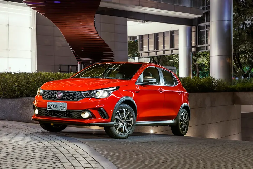 Polo Track, Argo Drive ou Onix LT: Qual Hatch 1.0 Entrega Mais Realidade e Menos Prejuízo? Hatch 