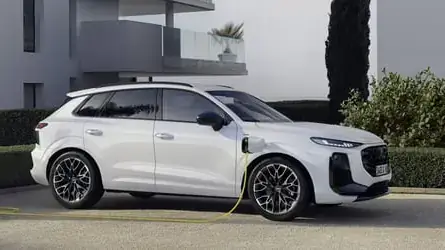 O Rei dos SUVs Premium Voltou: Novo Audi Q3 2026 é Nacional e Já Tem Data para Chegar Lançamentos e Reviews SUVs e Picapes 