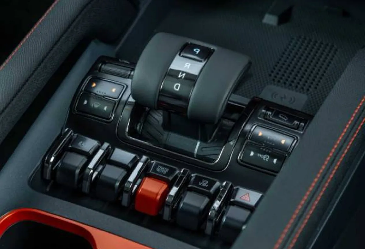 BYD Shark 2026: Vale a Pena Trocar a Robustez do Diesel pela Eficiência do Híbrido Plug-in? Hatches e Sedãs 